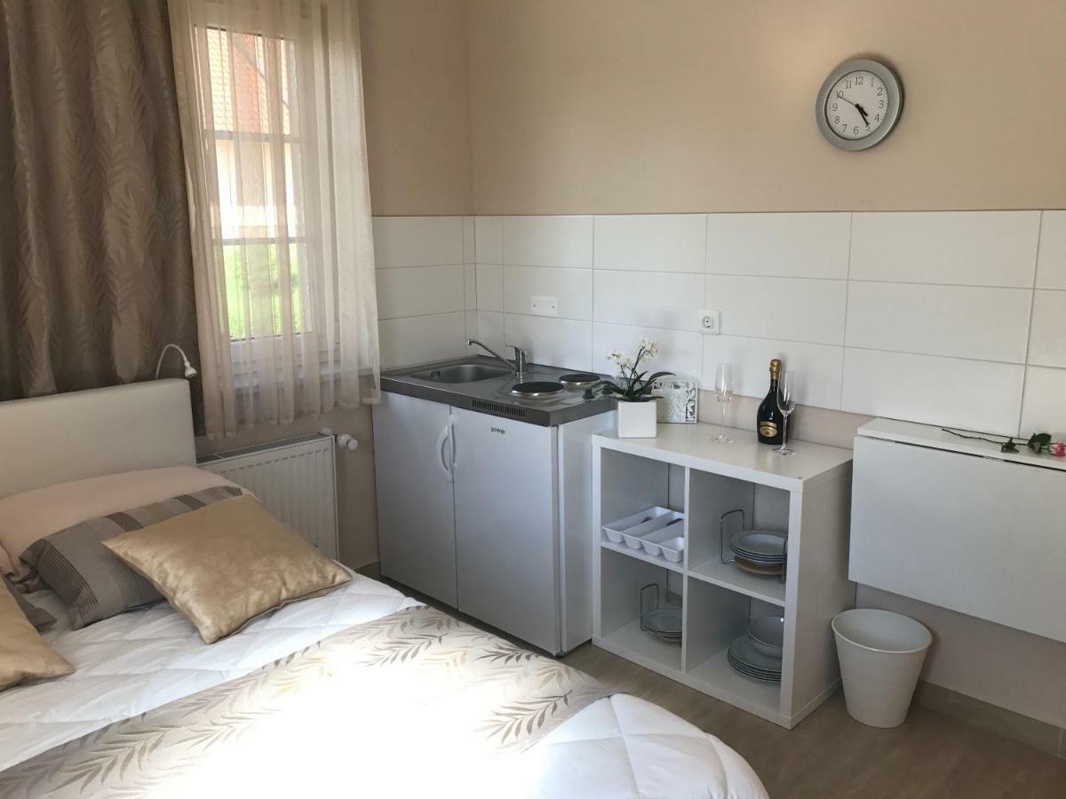 Linden Garden Apartment Postojna Zewnętrze zdjęcie