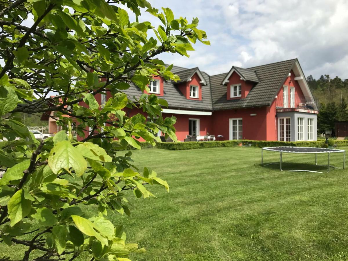 Linden Garden Apartment Postojna Zewnętrze zdjęcie